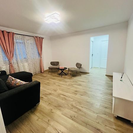 Apartament Orizont Suceava Exterior foto
